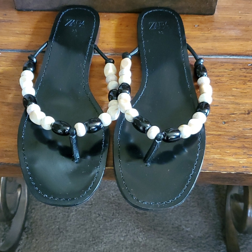 Zara Sz. 39 Black